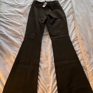 Banana Republic Sloan Flare in dark olive green size 4 petite